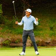 松山英樹も感激！佐藤大平が遂に初優勝、その背景とは