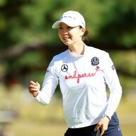 金澤志奈、石川遼と組んで優勝！チャリティトーナメントの舞台裏