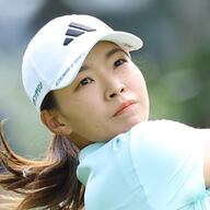 渋野日向子、来季出場権をギリギリ獲得！涙の瞬間