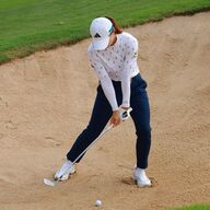 渋野日向子のバンカーショット分析：手首の柔らかさが成功の秘訣