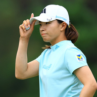 渋野日向子、今季初戦でのパー発進と古江彩佳の活躍